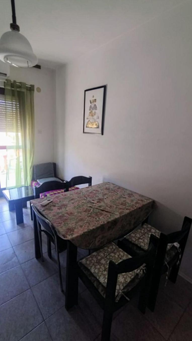 נין Apartments Luce-With Parking מראה חיצוני תמונה