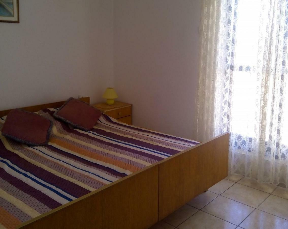 נין Apartments Luce-With Parking מראה חיצוני תמונה